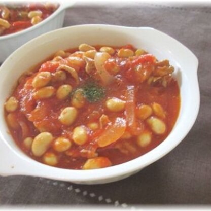 細切れの野菜にお豆にその他モロモロ・・ボリュームなトマトスープになりました（＾ｃ＾）　　これだけでスタミナ急上昇です！　とっても美味しかったです＾＾*